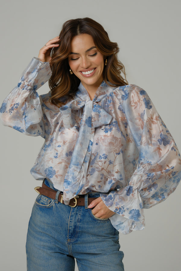 Ženska bluza cvetna plava tensel