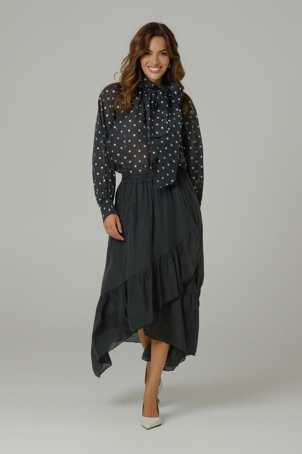 Ženska suknja sa faltama tensel crna 334326