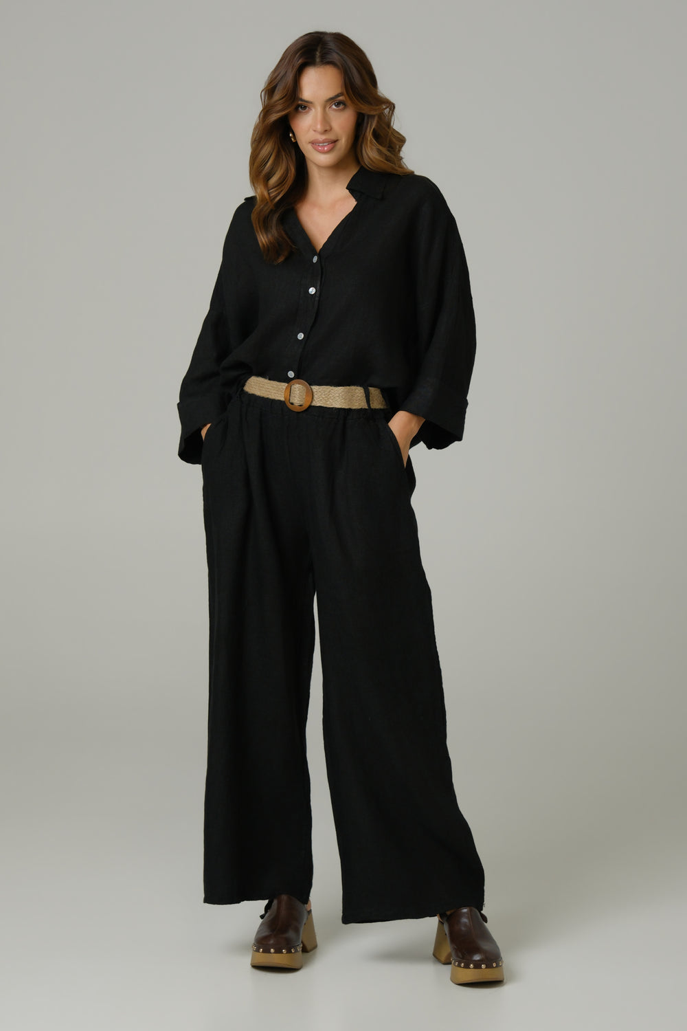 Ženske pantalone 100% LAN CRNE