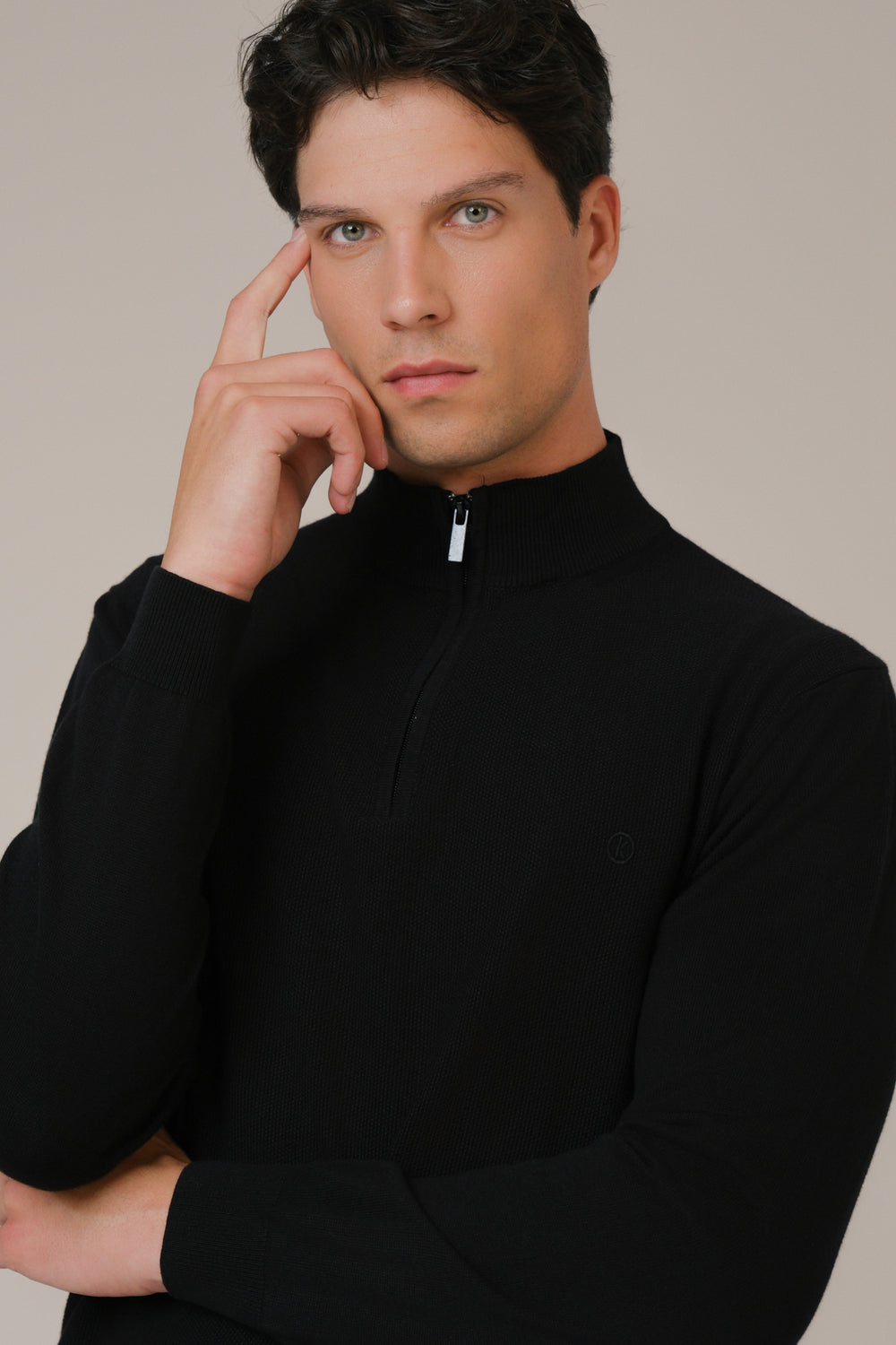 Muški džemper POLU ZIP crni