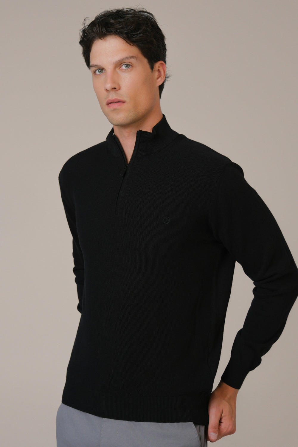 Muški džemper POLU ZIP crni