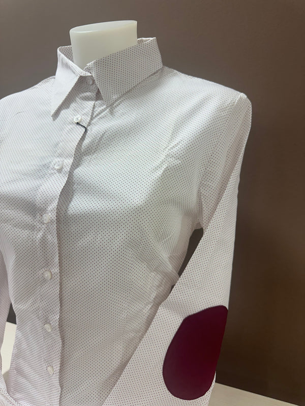 Ženska košulja sa zakrpom