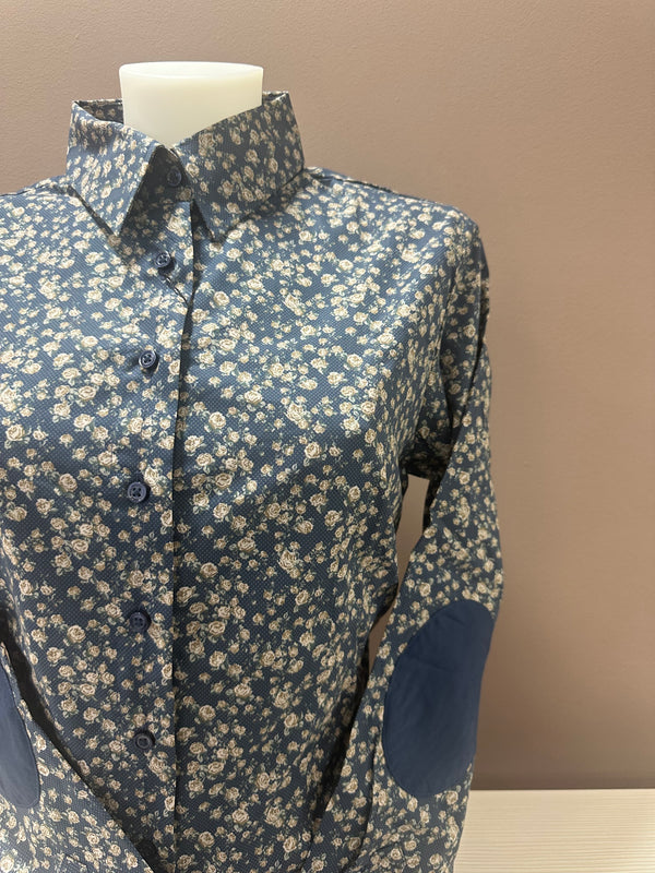 Ženska košulja sa zakrpom