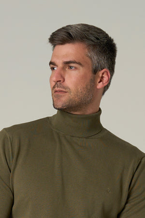 Muška rolka MASLINASTA