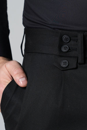 Crne muške pantalone