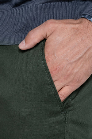 Muške pantalone SLIM FIT