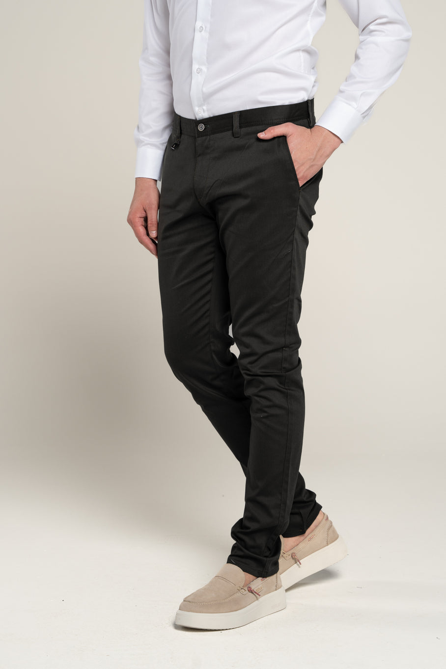 Muške pantalone SLIM FIT CRNE